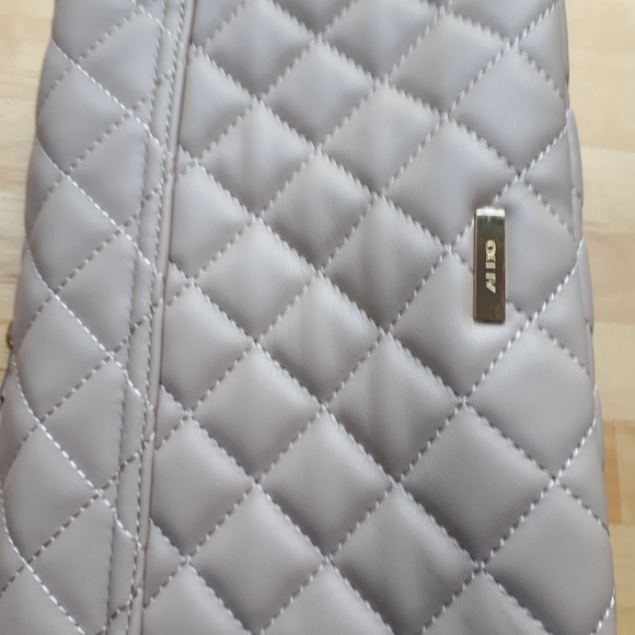 Crossbody bag - Picture 6 of 7